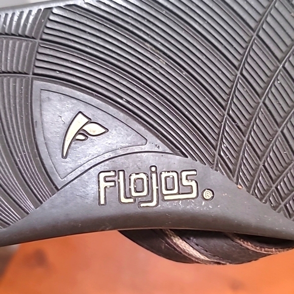 FLOJOS MEN'S THONG FLIP FLOP SLIP ON DARK BROWN LEATHER SANDAL SIZE 10 - Picture 7 of 7